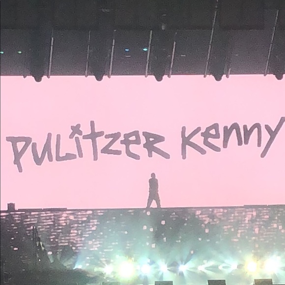 Meet your Posher, Alejandro - Picture 1 of 1